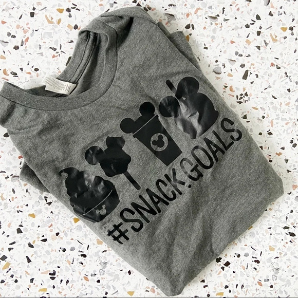 Bella Canvas Tops - DISNEY LAND DISNEY WORLD FOOD SNACK GOALS GRAPHIC TEE Gray Shirt Size Small